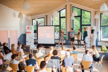 Vortrag mit vier Referent:innen